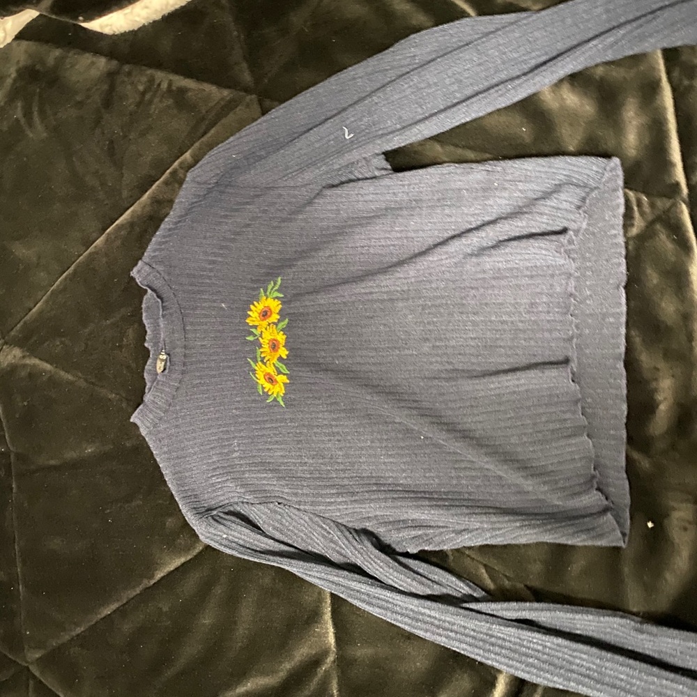 Navy blue sunflower crop top
